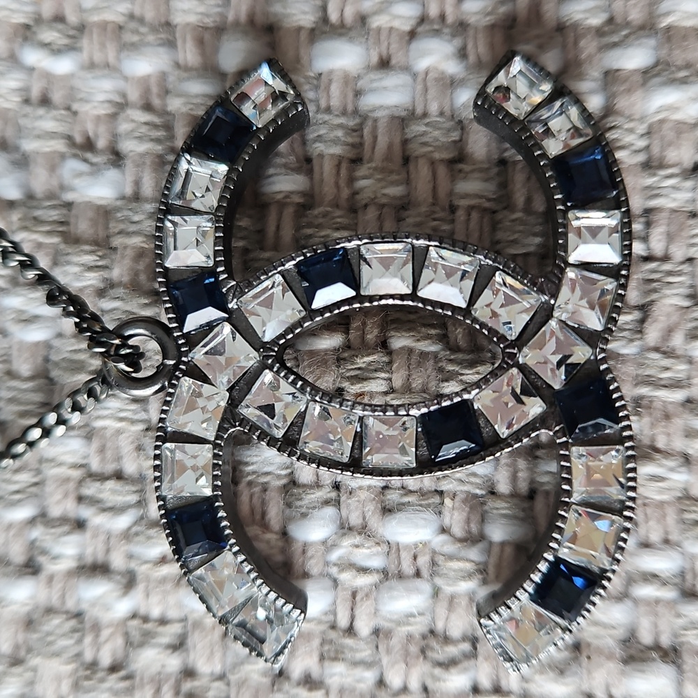 Chanel Gunmetal CC Logo Crystal Pendant Necklace Blue Clear 05P - Picture 3 of 6